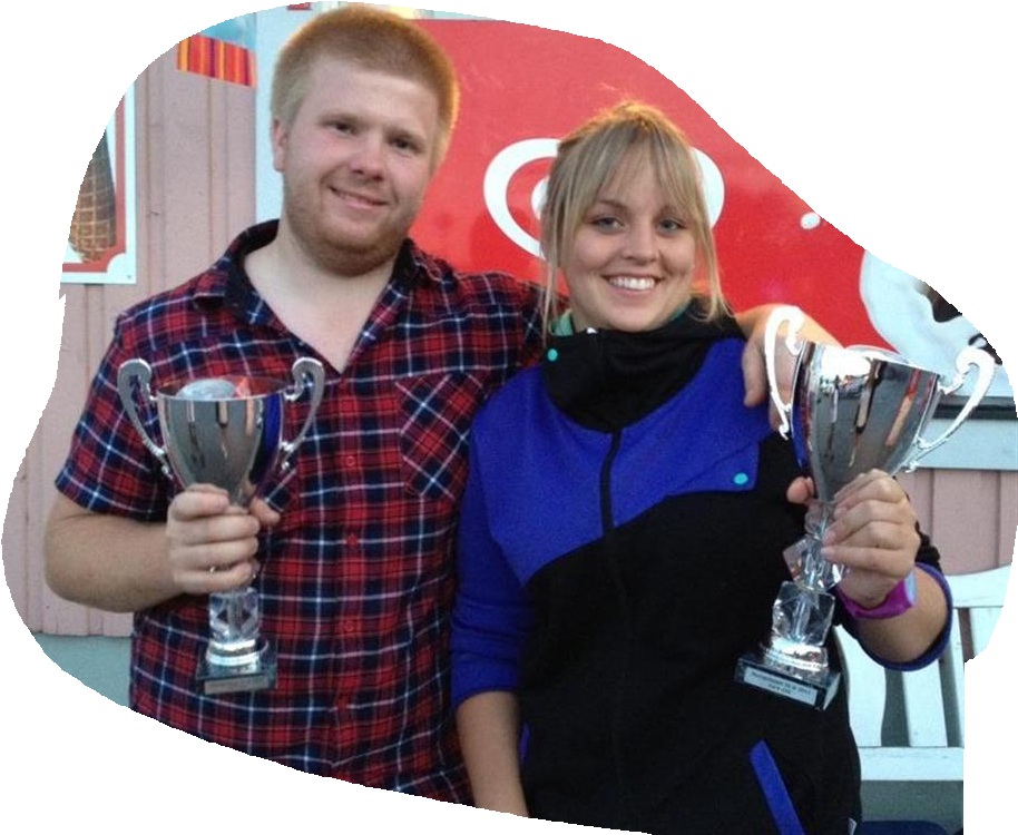 Linus "Poxy" Johnson segrar i Roslagsloppet 2012 Klass V-150